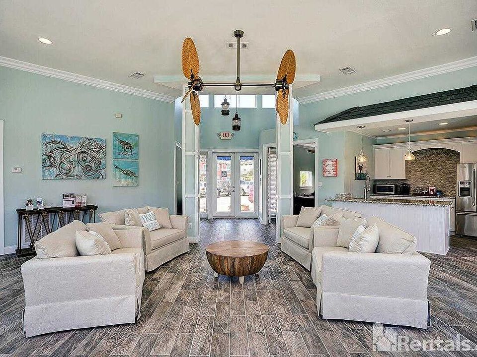 1st image of 5730 Seawall Blvd