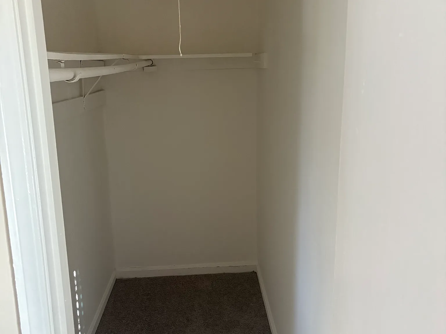3 bed, 1120 sqft, $1,900 — Photo 1