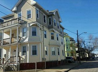 60 Robin St, Providence, RI 02909