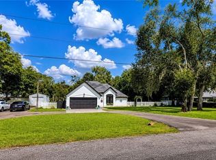 1090 Woods Dr, Labelle, FL 33935