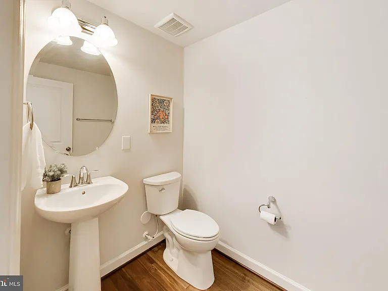517 Windboard Way — Photo 12