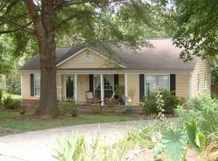 810 Brenham Ln, Matthews, NC 28105
