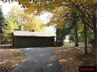 6121 Galway Bay Dr, Madison Lake, MN 56063