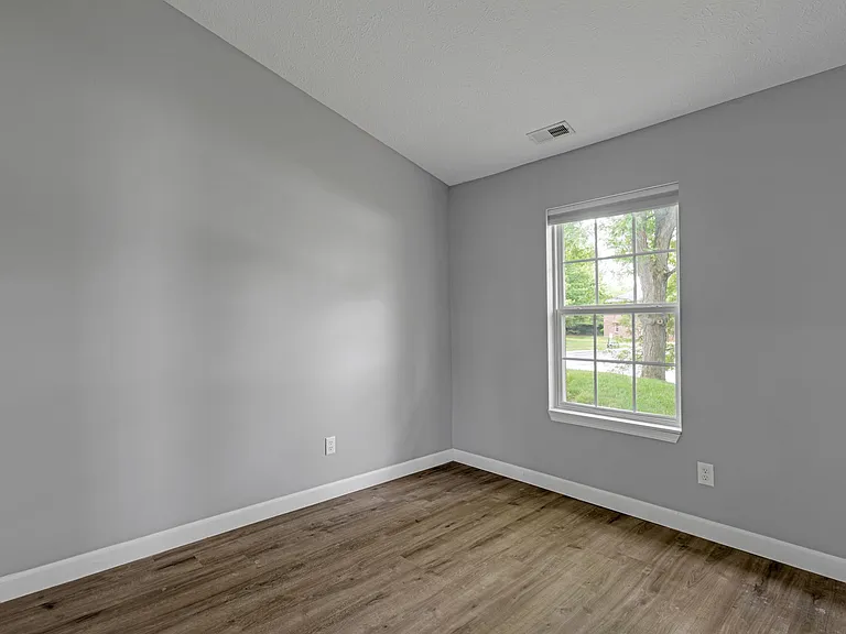 5709 Eden Village Dr — Photo 11