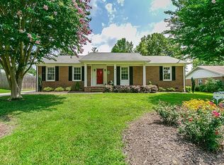 2052 Fox Run Rd, Burlington, NC 27215