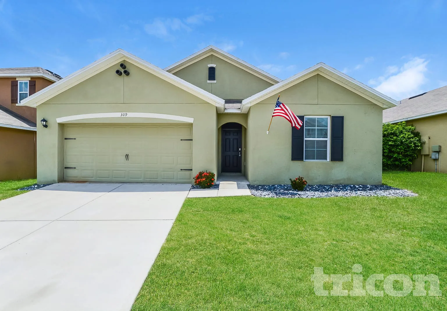 309 Aberdeen Drive Davenport FL — Photo 1