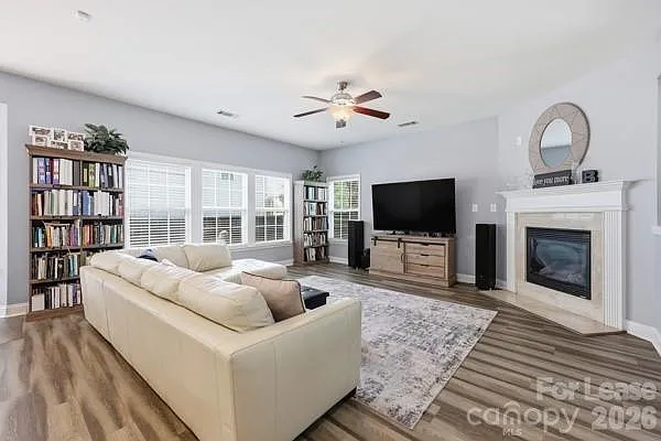 1179 Madison Green Dr — Photo 3