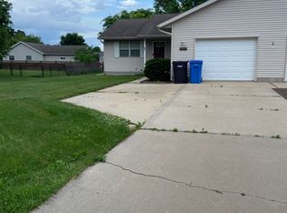 406 David Cir, Arena, WI 53503