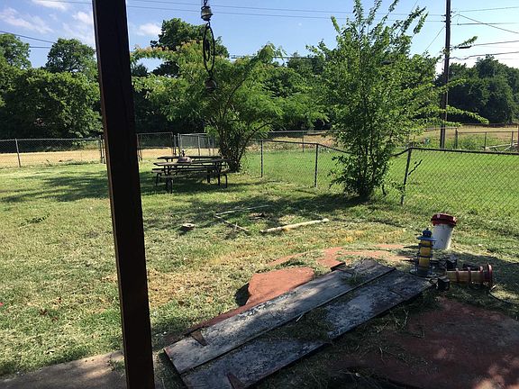 2nd image of 5342 NW Columbia Ave