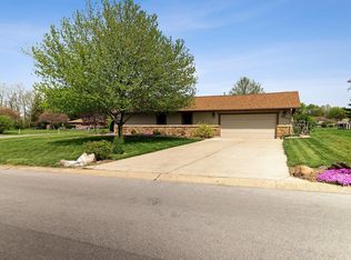 4098 Tarry Ln, Greenwood, IN