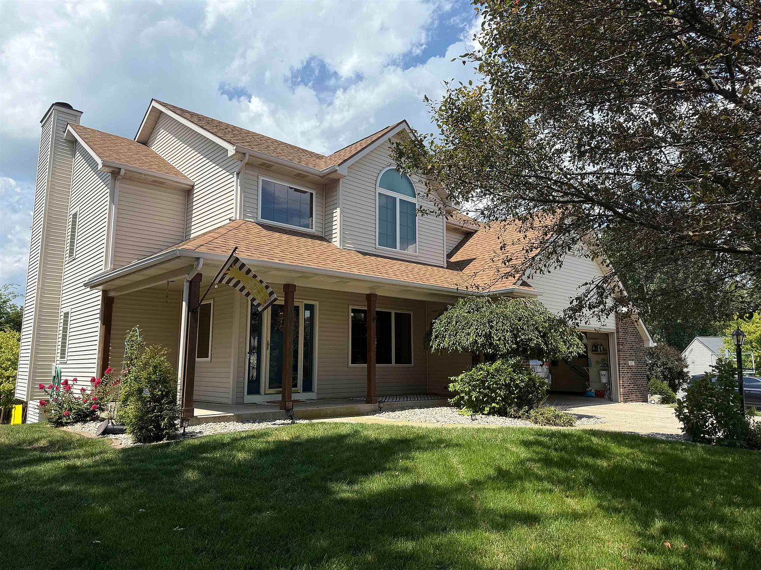 602 Nancyk Xing, Roanoke, IN 46783 | MLS #202532051 | Zillow