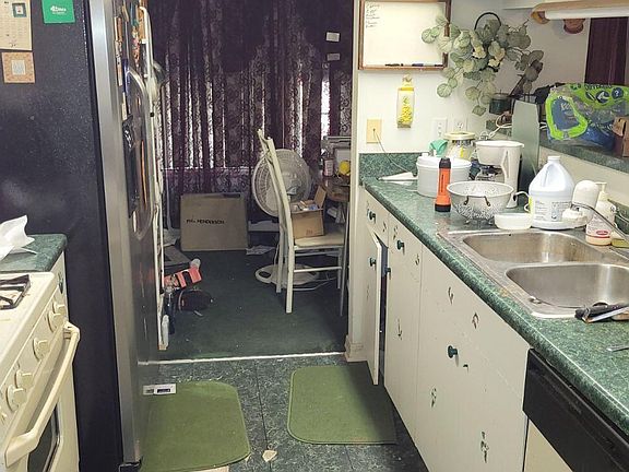 2nd image of 5812 Denver Ave