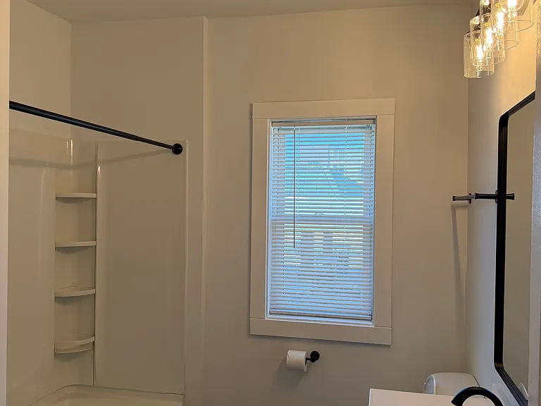 27 Dakota Ave — Photo 10