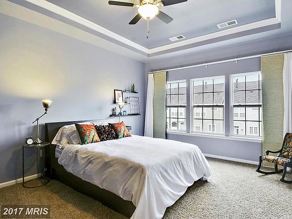 Bedroom (Master)
