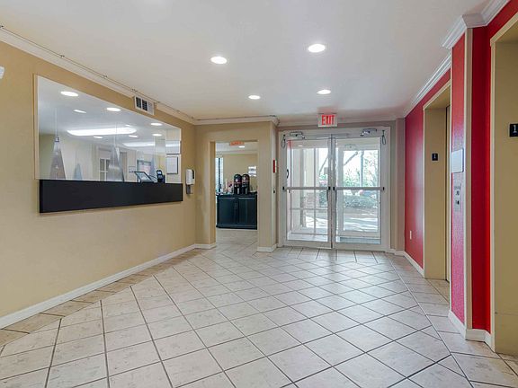 Lobby and Guest Check-in