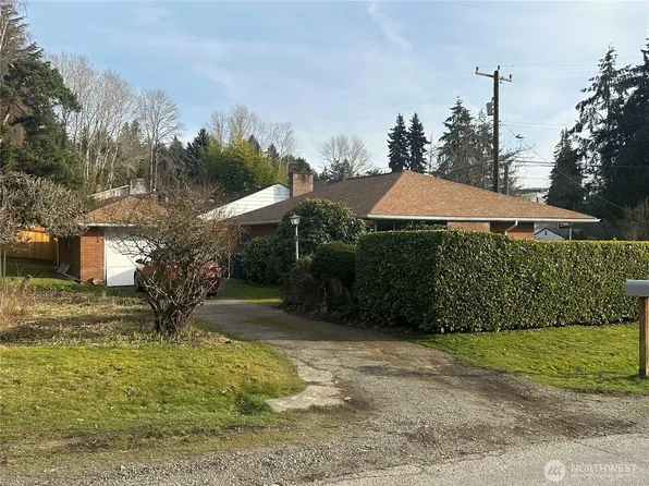 3906 NE 109th Street, Seattle, WA 98125