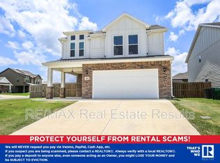 2011 Wildflower Dr, Centerton, AR 72719