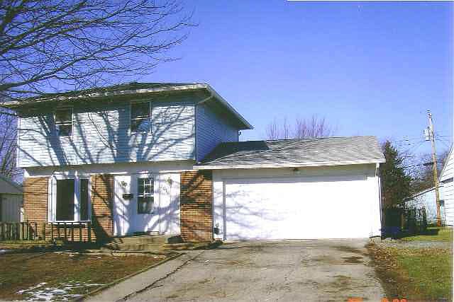 1st image of 2016 Crowfoot Dr
