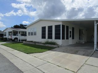 5944 Benz Dr, Zephyrhills, FL 33540