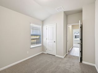 185 Fossil Dr, Kyle, TX 78640