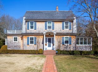 9 Otis Ln, Bellport, NY 11713