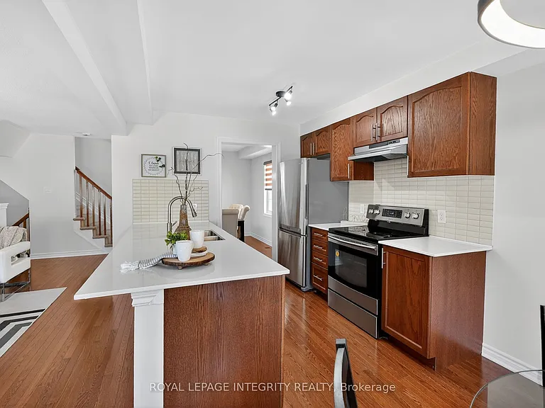 2619 Baynes Sound Way — Photo 23