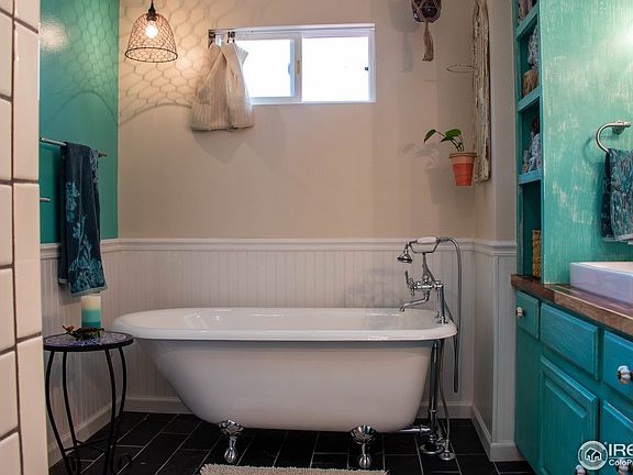 5th image of 318 N 49th Avenue Ct