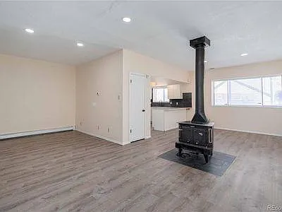6971 Bryant St — Photo 8