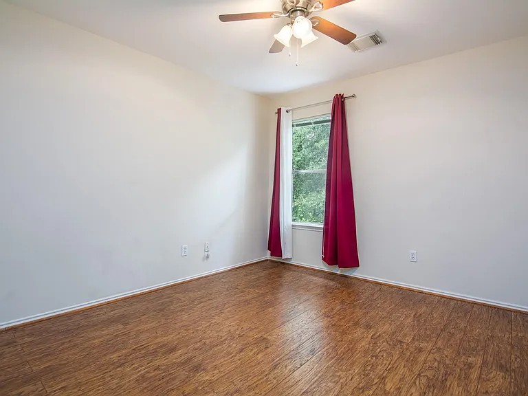 127 N Villa Oaks Dr — Photo 26