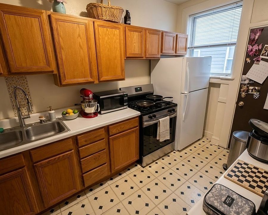 1st image of 901 W Washington Blvd #9073