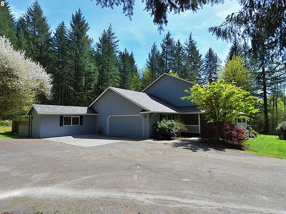 5th image of 22901 NE 101st Cir