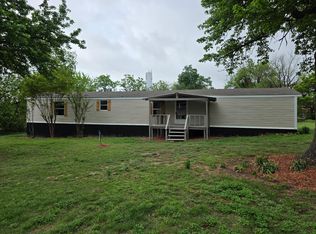 406 Arapahoe Ave, Rush Springs, OK 73082