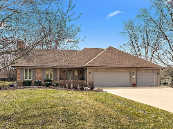 704 Walter Dr, New Lenox, IL 60451