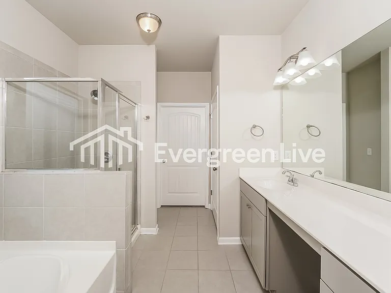 4140 Overlook Cir — Photo 10