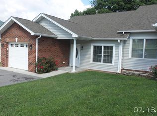 561 Hale St, Pearisburg, VA 24134