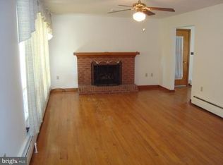 413 Parkside Rd, Camp Hill, PA 17011