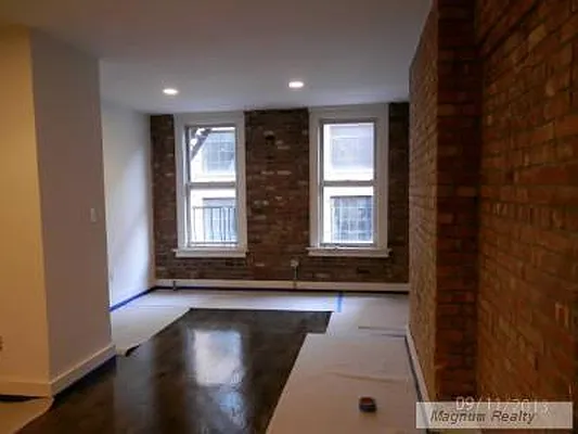 Rented by Magnum Realty Holdings, LLC | media 9