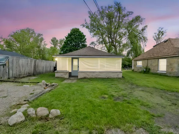 448 Grand St, Michigan Center, MI 49254