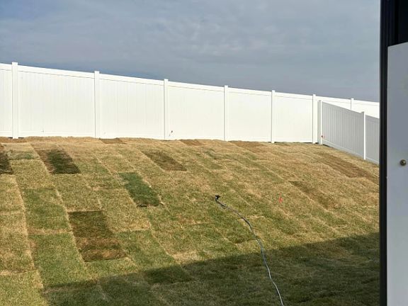 4th image of 36 W Hauser Rd #1