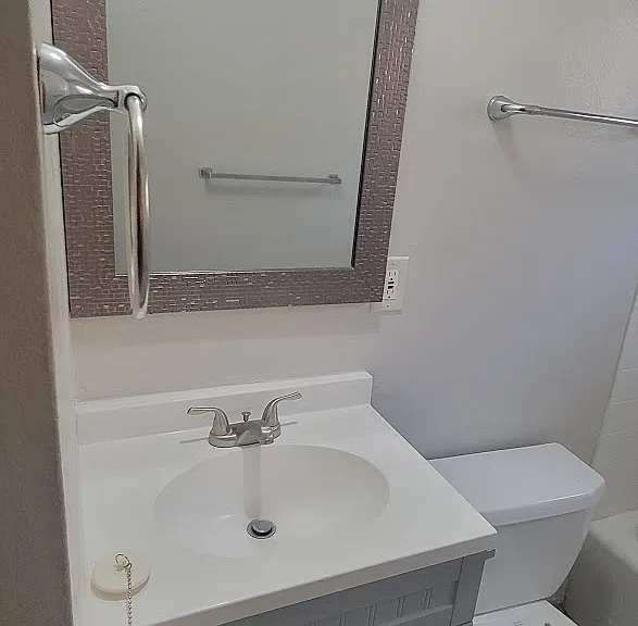 8602 E Coronado Rd — Photo 8