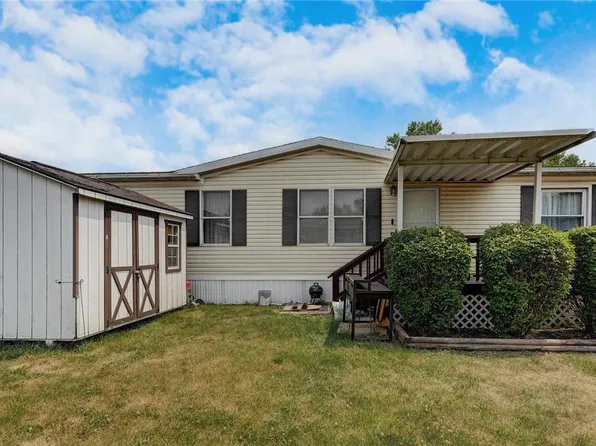246 Greenbriar Dr S, Bath, PA 18014