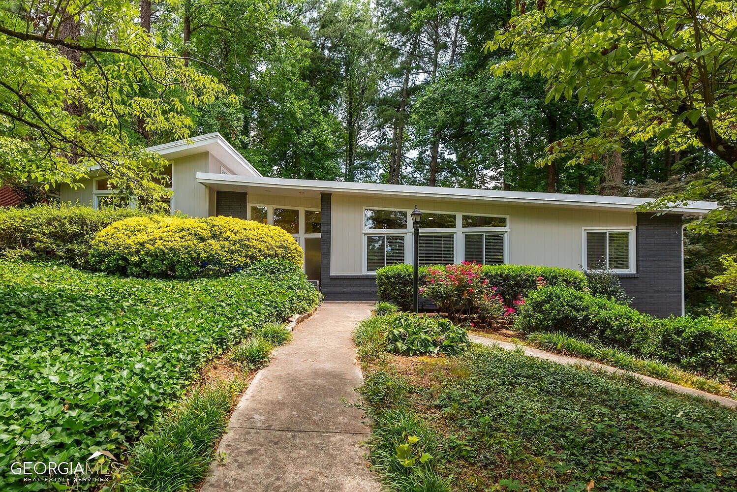 1373 Sheffield Dr, Atlanta, GA 30329 Zillow