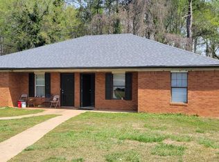742 Still Lake Dr, Lawrenceville, GA 30046