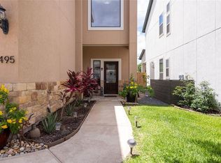 1495 Silverado Dr, Houston, TX 77077
