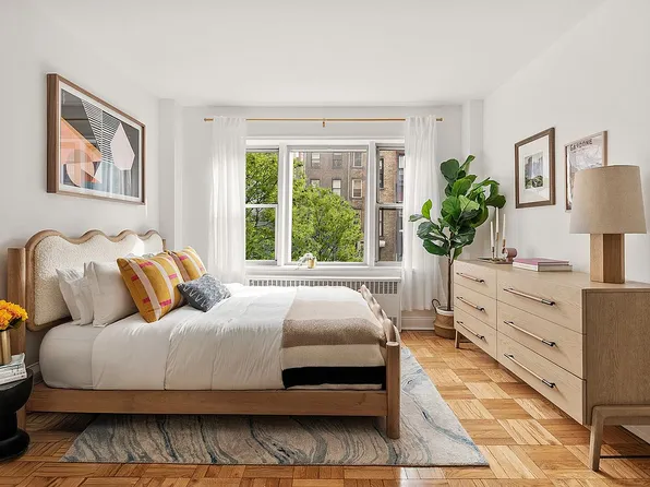 135 Willow St APT 302, Brooklyn, NY 11201