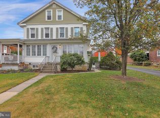 21 Woodland Rd, Reading, PA 19610