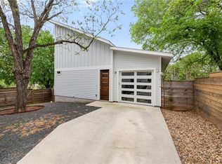 2211 New York Ave #B, Austin, TX 78702