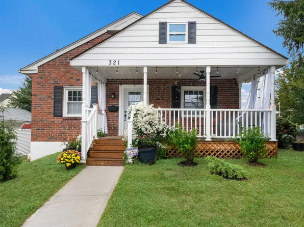 321 E Jefferson St, Media, PA 19063
