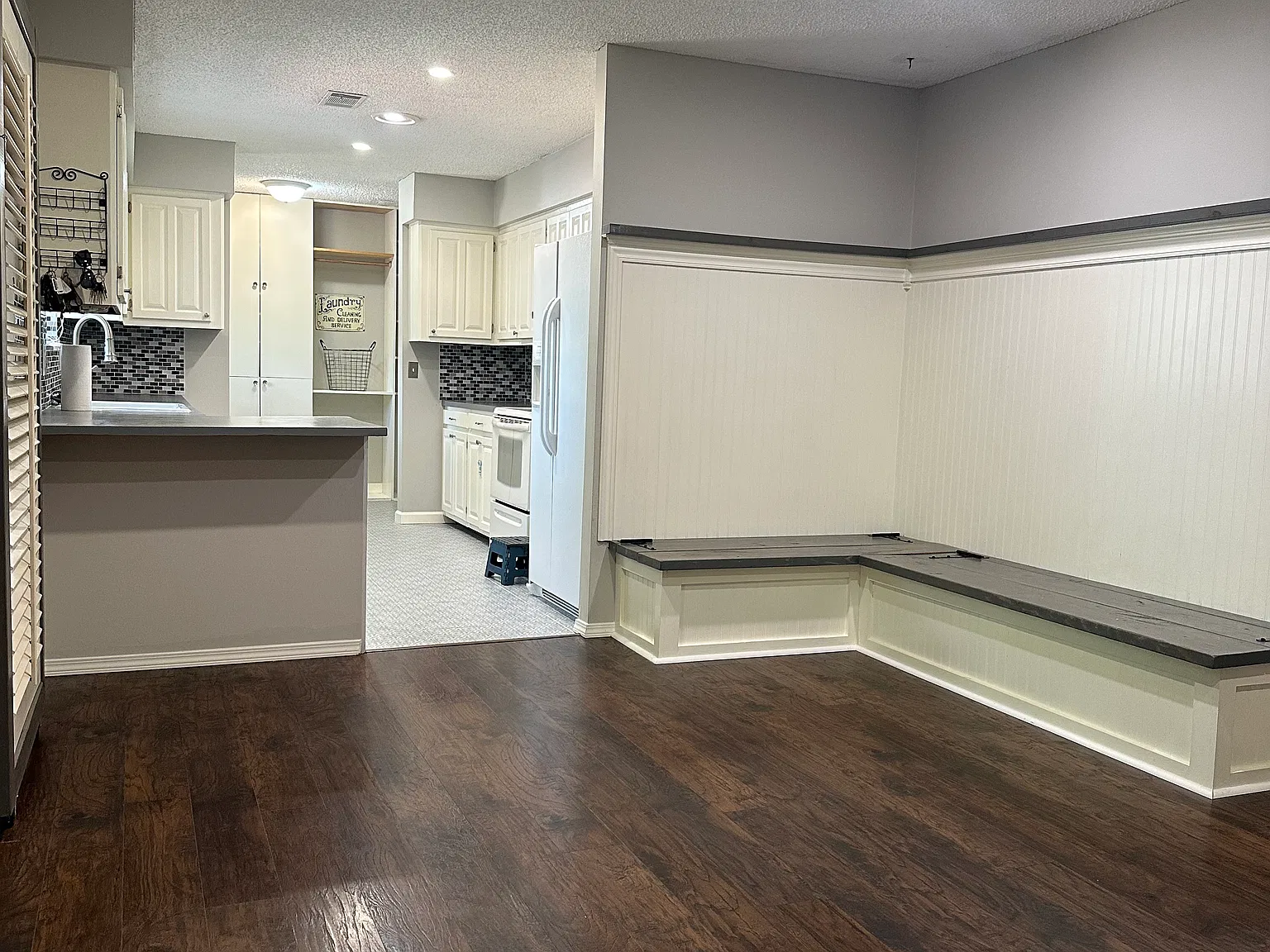 3 bed, 2072 sqft, $2,300 — Photo 4
