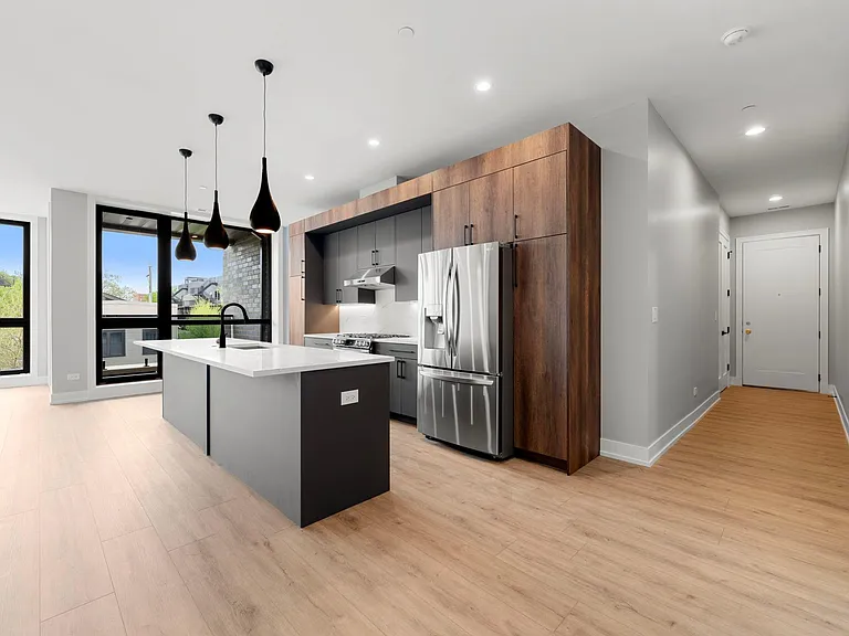 1718 S Halsted St #301 — Photo 5